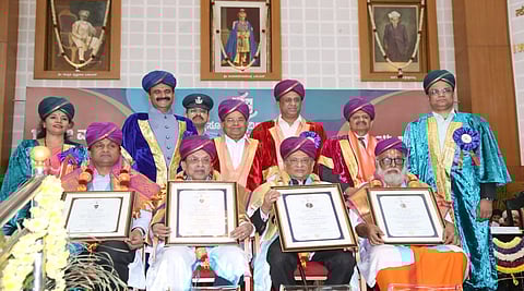ಎಸ್ ಎಂ ಕೃಷ್ಣ ಸೇರಿದಂತೆ ನಾಲ್ವರಿಗೆ ಗೌರವ ಡಾಕ್ಟರೇಟ್