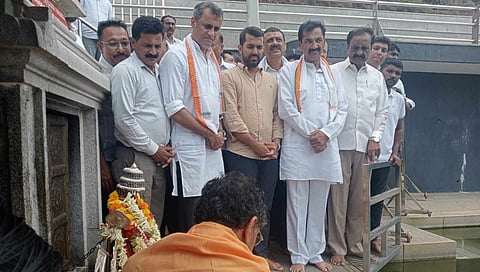 ತಲಕಾವೇರಿಯಲ್ಲಿ ಪೂಜೆ ಸಲ್ಲಿಸಿದ ಎಂ. ಲಕ್ಷ್ಮಣ್
