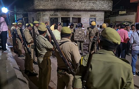 ಮುಖ್ತಾರ್ ಅನ್ಸಾರಿ ನಿವಾಸದ ಮುಂದಿರುವ ಭದ್ರತಾ ಸಿಬ್ಬಂದಿ.