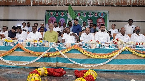 ಲೋಕಸಭಾ ಚುನಾವಣೆ ನಿಮಿತ್ತ ಹಾಸನದಲ್ಲಿ ಇಂದು ನಡೆದ ಜೆಡಿಎಸ್ ಚುನಾವಣಾ ಪೂರ್ವಭಾವಿ ಸಭೆ