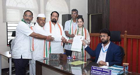 ಪ್ರಿಯಾಂಕಾ ಜಾರಕಿಹೊಳಿ ನಾಮಪತ್ರ ಸಲ್ಲಿಕೆ