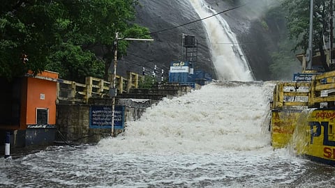 Old Courtallam waterfalls