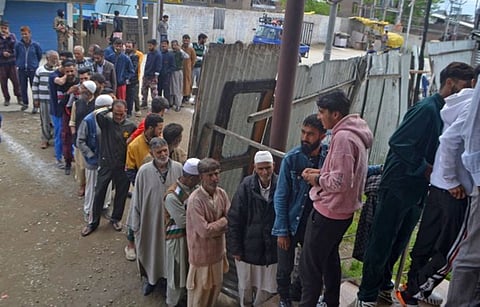 Kashmir polling booth