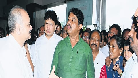 ಕಲಬುರಗಿಯ ಜಯದೇವ ಆಸ್ಪತ್ರೆಗೆ ಆರ್. ಅಶೋಕ್ ಭೇಟಿ
