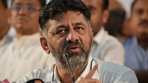 ಡಿ ಕೆ ಶಿವಕುಮಾರ್