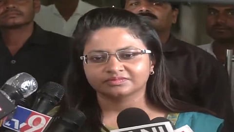 ಪೂಜಾ ಖೇಡ್ಕರ್