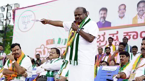ಡಿಕೆ ಶಿವಕುಮಾರ್ ಗೆ ಅಜ್ಜಯ್ಯನ ಶಾಪ ಆರಂಭವಾಗಿದೆ, ಇನ್ಮುಂದೆ ಅಜ್ಜಯ್ಯ ಕೂಡ ಅವರಿಗೆ ರಕ್ಷಣೆ ಕೊಡಲ್ಲ: ಹೆಚ್ ಡಿ ಕುಮಾರಸ್ವಾಮಿ