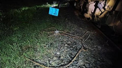 Nainpur Jabalpur train collides with iron rods on track
