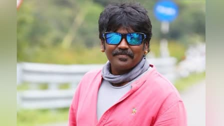 Director Nagashekhar injured in road mishap