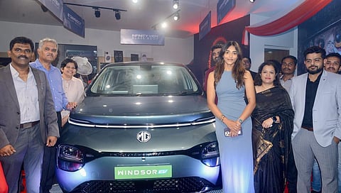 ವಿಂಡ್ಸರ್ ಎಲೆಕ್ಟ್ರಿಕ್ ವಾಹನ ಲೋಕಾರ್ಪಣೆ