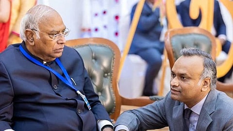 ಮಲ್ಲಿಕಾರ್ಜುನ್ ಖರ್ಗೆ-ಪ್ರಿಯಾಂಕ್ ಖರ್ಗೆ