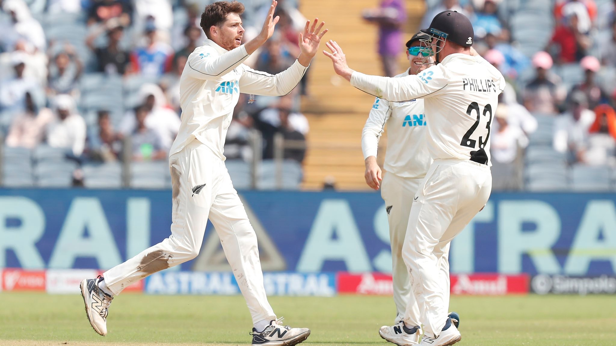 India Allout for 156 Runs in first innings