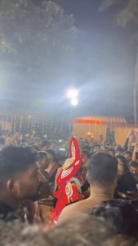 It is suspected that the accident occurred when the fireworks storage facility near Veerarkavu Temple caught fire.