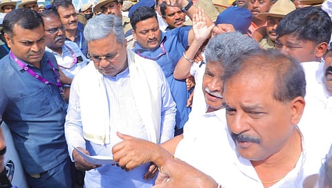 ಮುಖ್ಯಮಂತ್ರಿಗಳಿಗೆ ಮನವಿ ಪತ್ರ ಸಲ್ಲಿಸಿದ ಮುಖಂಡರು