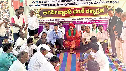 Kudalasangama pontiff Jaya Mrutyunjaya Swamiji