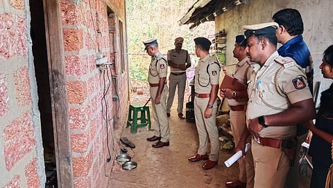 ಘಟನೆ ನಡೆದ ಮನೆಯ ದೃಶ್ಯ.