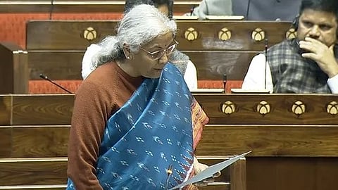 2024-25ನೇ ಸಾಲಿನ ಆರ್ಥಿಕ ಸಮೀಕ್ಷೆ ಮಂಡಿಸಿದ ಕೇಂದ್ರ ವಿತ್ತ ಸಚಿವೆ ನಿರ್ಮಲಾ ಸೀತಾರಾಮನ್; ಶೇ.6.3 ರಿಂದ ಶೇ.6.8 GDP ಬೆಳವಣಿಗೆ ಅಂದಾಜು