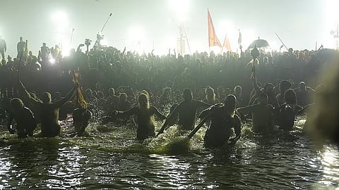 ಮಹಾಕುಂಭಮೇಳ.