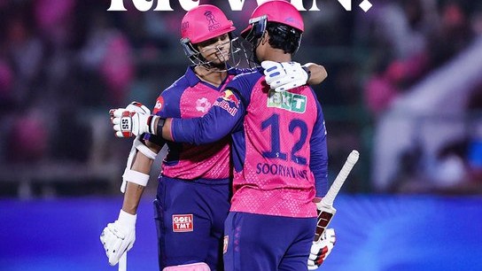 RR beat GT by 8 wickets