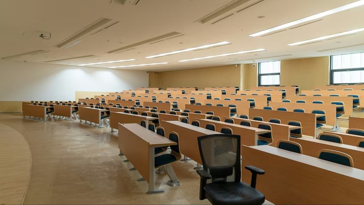 155 Engineering Colleges Shut Down In Madhya Pradesh