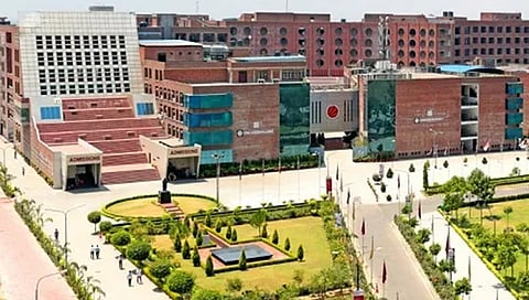 ಲವ್ಲಿ ಪ್ರೊಫೆಷನಲ್ ವಿಶ್ವವಿದ್ಯಾಲಯ