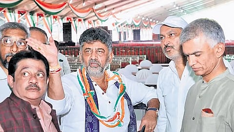 ಸಿದ್ಧತೆ ಪರಿಶೀಲಿಸುತ್ತಿರುವ ಸಚಿವರು