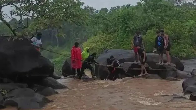 Eragundi waterfall