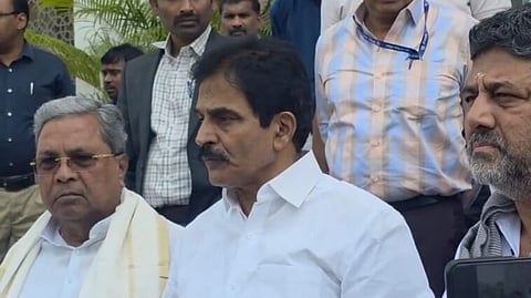 ಸಿದ್ದರಾಮಯ್ಯ-ಕೆಸಿ ವೇಣುಗೋಪಾಲ್-ಡಿಕೆ ಶಿವಕುಮಾರ್