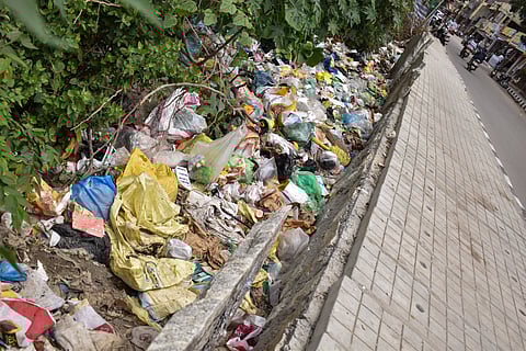 garbage spot at Babusapalya Main Road