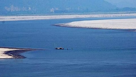 Yarlung Tsangpo enters Arunachal Pradesh