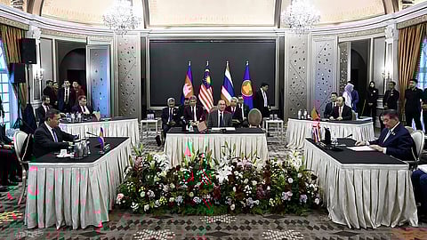 Thailand and Cambodia agree to 'immediate and unconditional' ceasefire