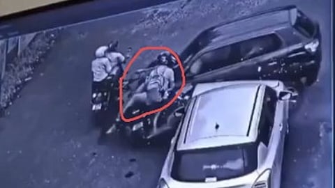 Kolkata Delivery Agent Dies As Car Explodes