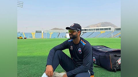 J-K speedster Auqib Nabi becomes first to take four wickets in four balls in Duleep Trophy.