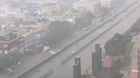 Cloud burst brings intense rainfall over Chennai
