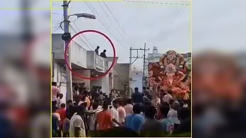 Stone pelting at Ganesh Procession