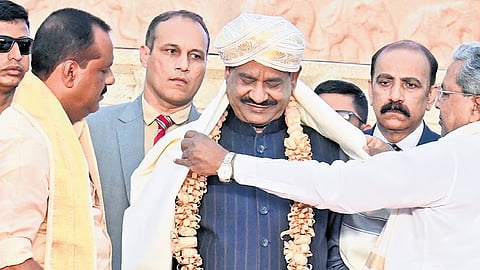 CM Siddaramaiah and Assembly Speaker UT Khader greet Lok Sabha Speaker Om Birla at the 11th CPA India Region Conference in Bengaluru