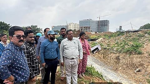Bengaluru North City Corporation Commissioner Pommala Sunil Kumar is conducting an inspection.