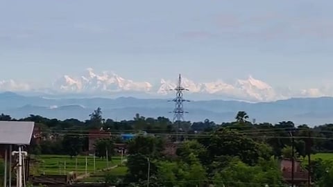 Mount Everest visible from Bihar town thanks to clear skies