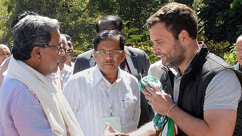 Siddaramaiah and Rahul gandhi (file photo)