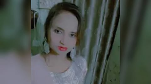 Salma was in an illicit relationship with both the accused