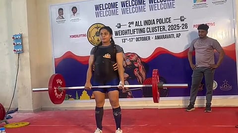 7 Months Pregnant Delhi Police Constable Sonika Yadav