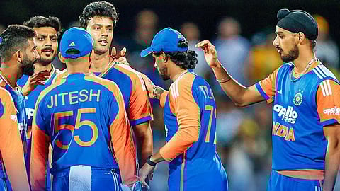 India to chase 187 Runs against Australia