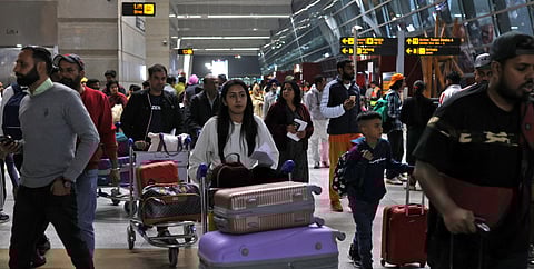 Delhi airport: ವಾಯು ಸಂಚಾರ ನಿಯಂತ್ರಣದಲ್ಲಿ ತಾಂತ್ರಿಕ ಸಮಸ್ಯೆ; 100 ಕ್ಕೂ ಹೆಚ್ಚು ವಿಮಾನಗಳ ಹಾರಾಟ ವಿಳಂಬ