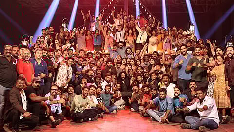 Mark shoot wrap photo