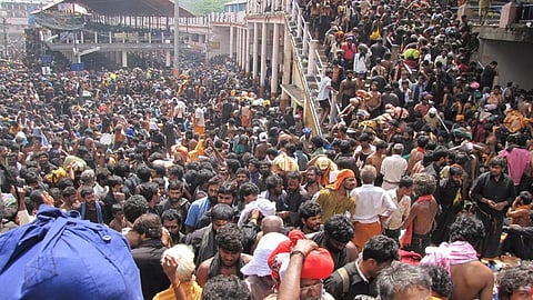 ಭಕ್ತ ಸಮೂಹ