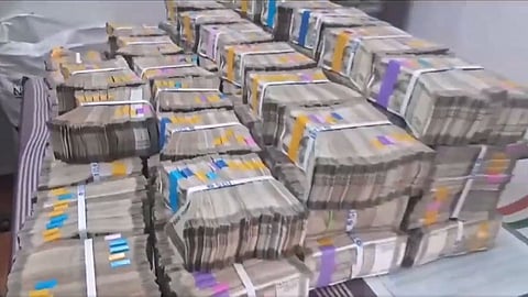 cash smuggling from Karnataka to Kerala