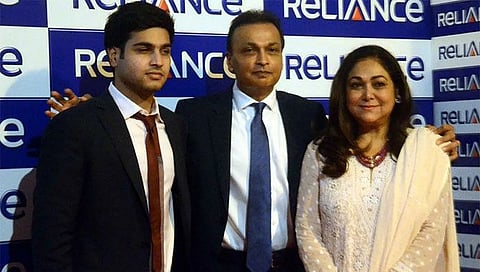 ಪುತ್ರನ ಜತೆ ಅನಿಲ್ ಅಂಬಾನಿ