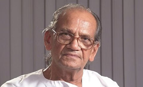 Veteran sculptor Ram Sutar