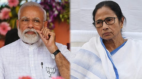 Narendra Modi- Mamata Banarjee (file photo)