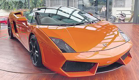 Lamborghini zips at 252 kmph on Bandra-Worli Sea Link; car seized, FIR filed